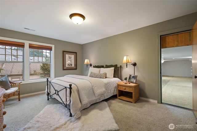 3135 NW Lacamas Drive, Camas, WA 98607