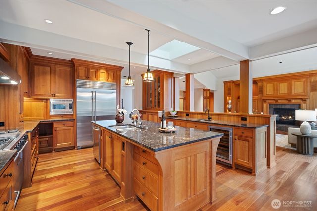 3135 NW Lacamas Drive, Camas, WA 98607
