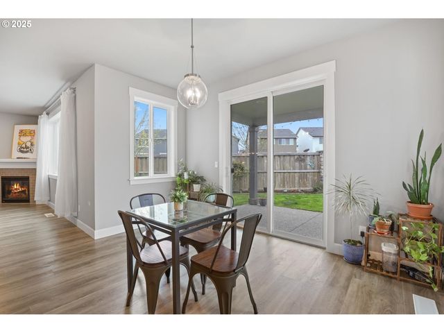 1627 SILVERSTONE Dr, Forest Grove, OR 97116
