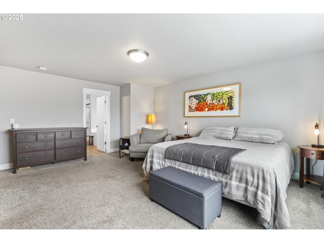 1627 SILVERSTONE Dr, Forest Grove, OR 97116