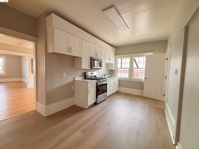 2417 Sonoma Blvd, Vallejo, CA 94590
