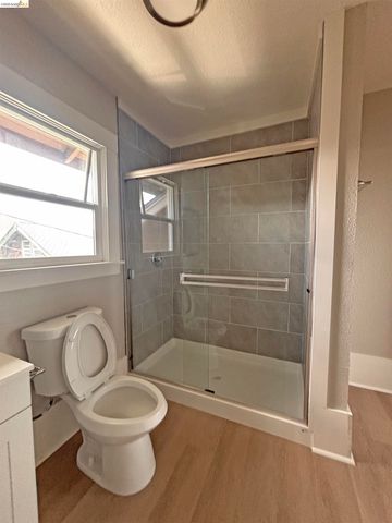 2417 Sonoma Blvd, Vallejo, CA 94590