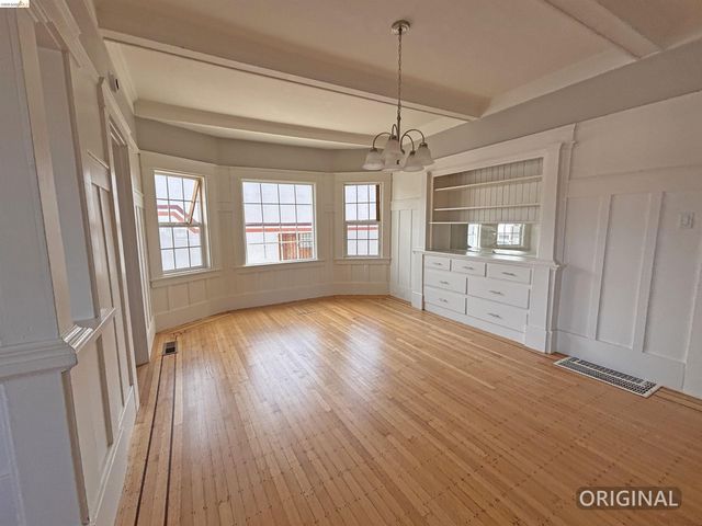 2417 Sonoma Blvd, Vallejo, CA 94590