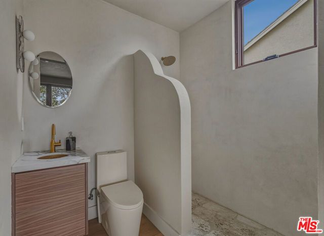 14000 Otsego Street, Sherman Oaks, CA 91423