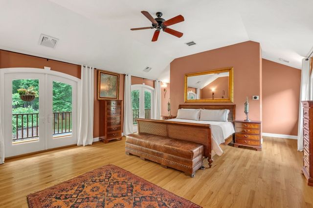 82 Old Garrison Rd, Sudbury, MA 01776