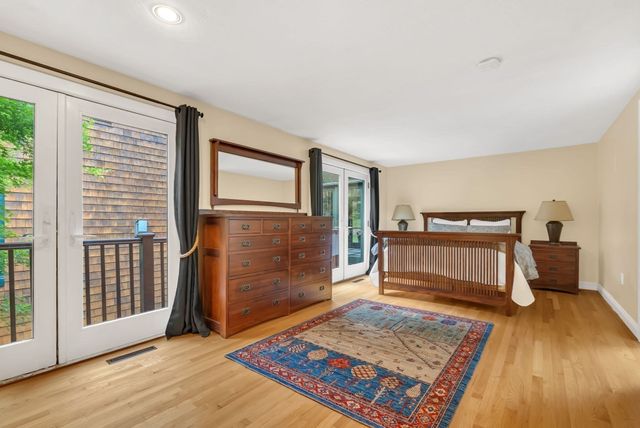 82 Old Garrison Rd, Sudbury, MA 01776