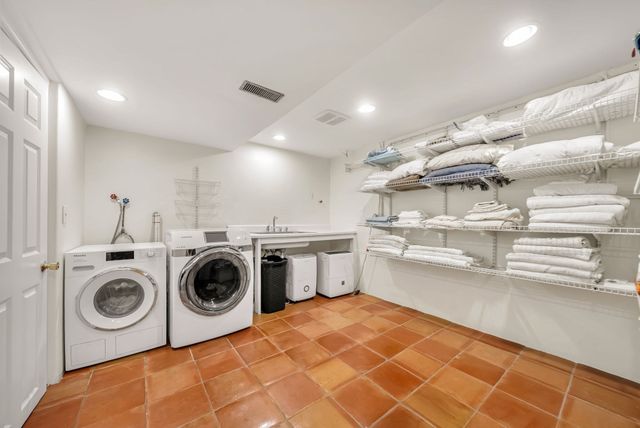 82 Old Garrison Rd, Sudbury, MA 01776