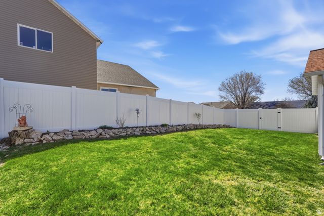 951 E 825 N, Ogden, UT 84404