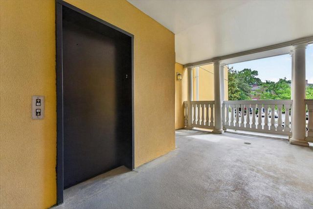 1023 Telfair Way, Charleston, SC 29412