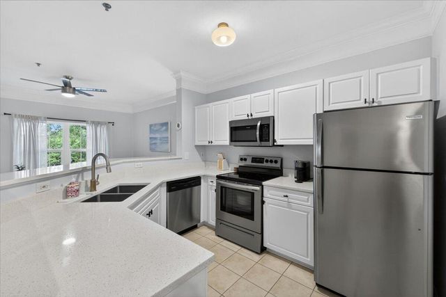 1023 Telfair Way, Charleston, SC 29412