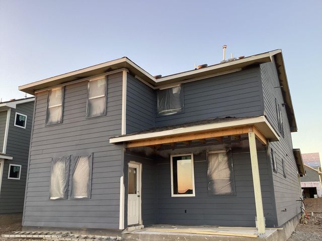 124 Clover BND, Liberty Hill, TX 78642