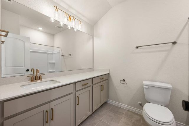 124 Clover BND, Liberty Hill, TX 78642