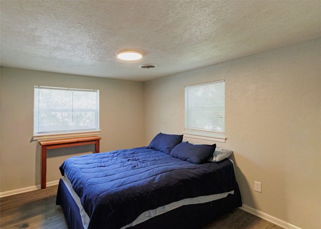 1103 E Old Chico Road, Decatur, TX 76234