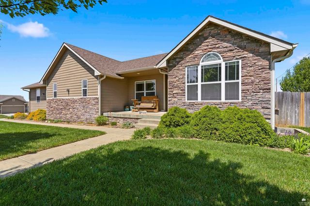 9997 Rosemary Lane, Manhattan, KS 66502