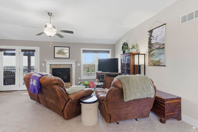 9997 Rosemary Lane, Manhattan, KS 66502