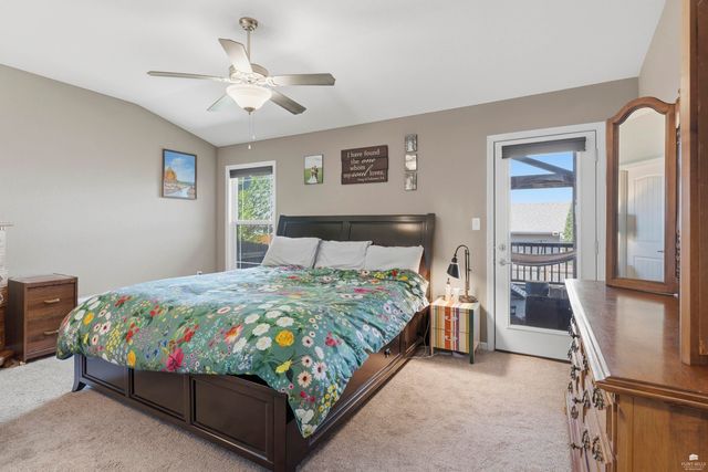 9997 Rosemary Lane, Manhattan, KS 66502