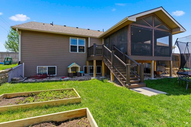 9997 Rosemary Lane, Manhattan, KS 66502