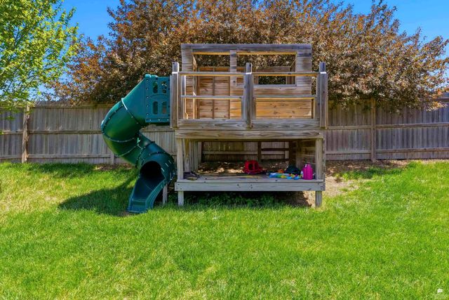 9997 Rosemary Lane, Manhattan, KS 66502
