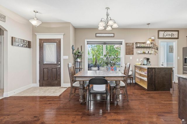 9997 Rosemary Lane, Manhattan, KS 66502