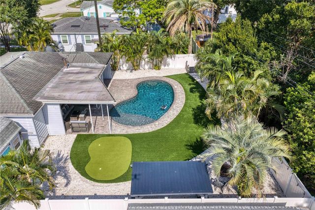 417 HAMPTON AVENUE NE, St Petersburg, FL 33703