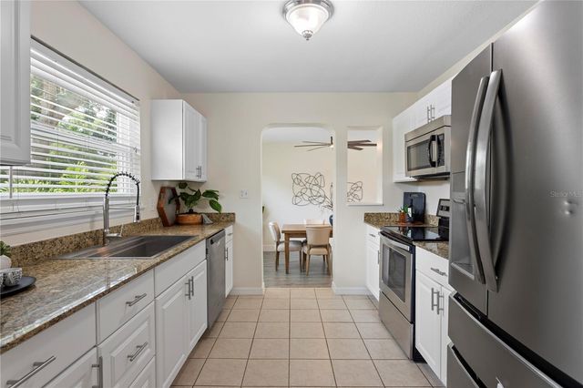 417 HAMPTON AVENUE NE, St Petersburg, FL 33703