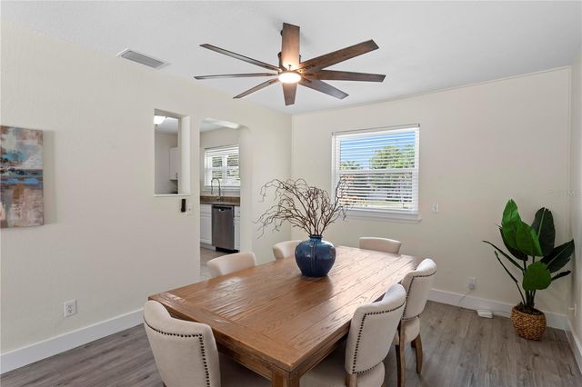 417 HAMPTON AVENUE NE, St Petersburg, FL 33703