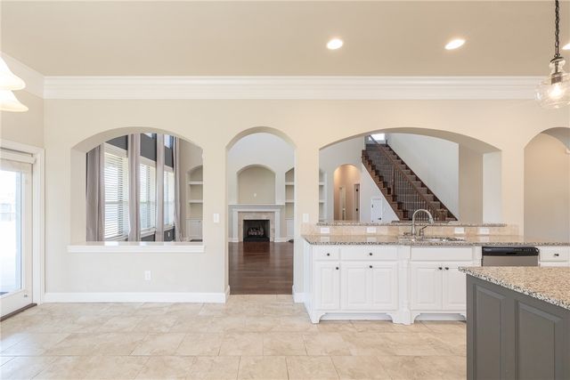 2386 Riverfront Lane, Fayetteville, AR 72703