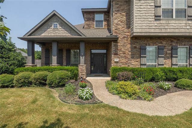 2386 Riverfront Lane, Fayetteville, AR 72703