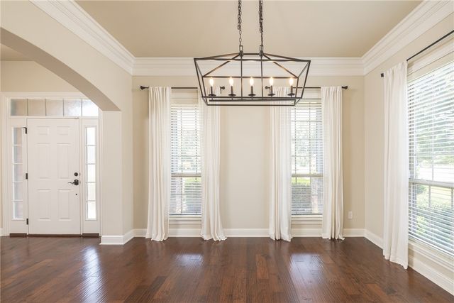 2386 Riverfront Lane, Fayetteville, AR 72703