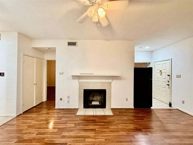 8055 Cambridge Street 71, Houston, TX 77054