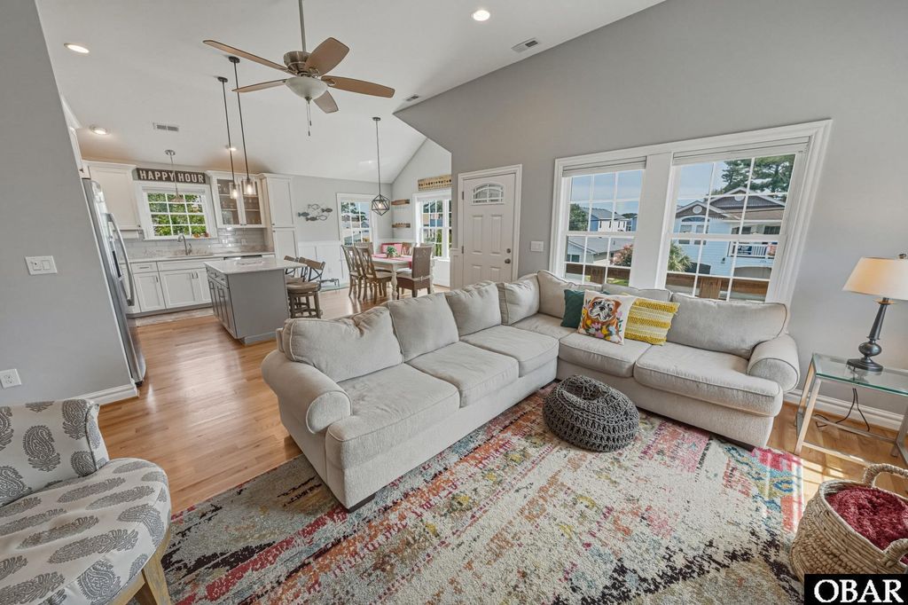 Image 5 of property listing at 704 W Avalon Drive, Kill Devil Hills, NC 27948