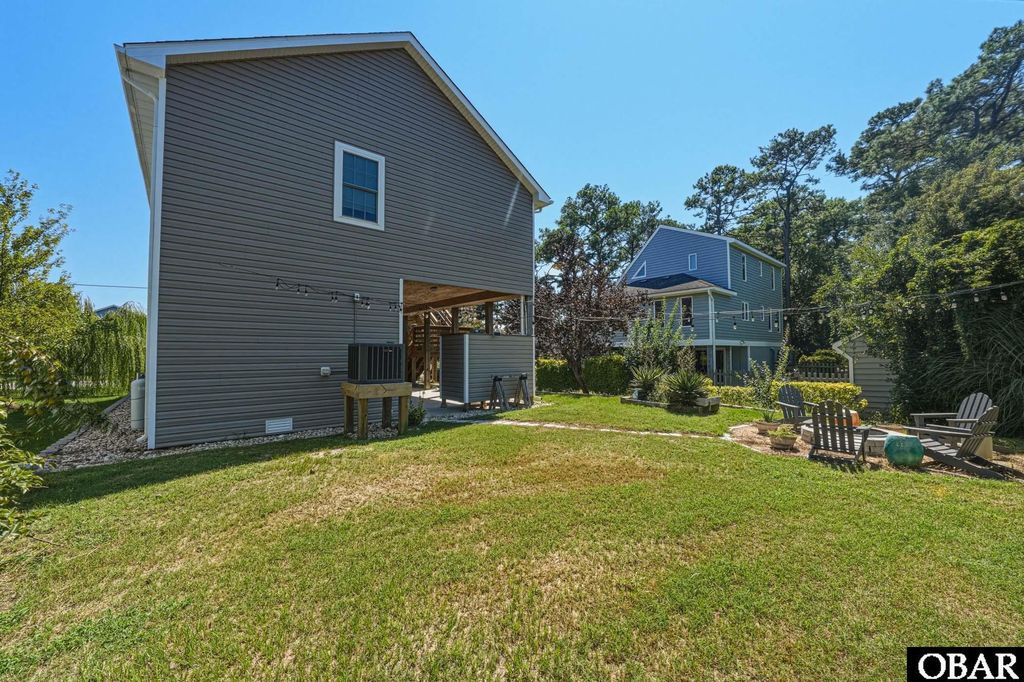 Image 54 of property listing at 704 W Avalon Drive, Kill Devil Hills, NC 27948