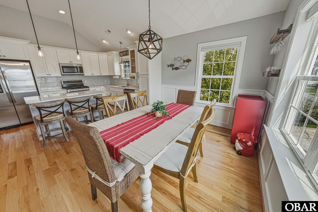 Image 10 of property listing at 704 W Avalon Drive, Kill Devil Hills, NC 27948
