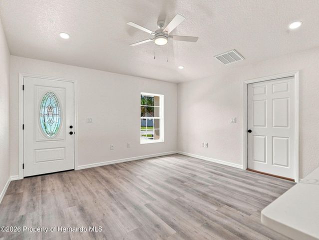 7358 Centerwood Avenue, Spring Hill, FL 34606