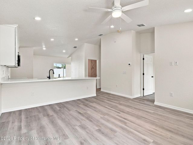 7358 Centerwood Avenue, Spring Hill, FL 34606
