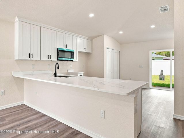 7358 Centerwood Avenue, Spring Hill, FL 34606