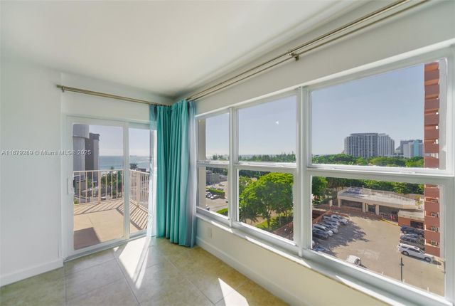 3000 E Sunrise Blvd 8D, Fort Lauderdale, FL 33304