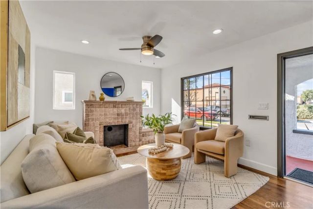 6034 Lime, Long Beach, CA 90805