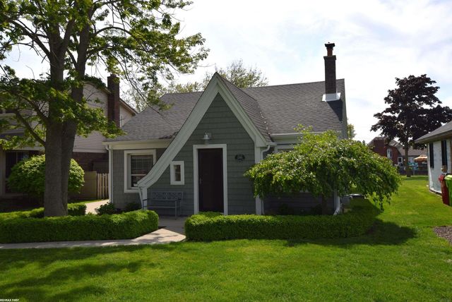 37915 Lakeshore Drive, Harrison Twp, MI 48045