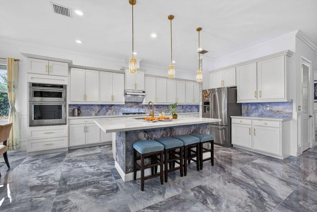 984 Sterling Pine Place, The Acreage, FL 33470