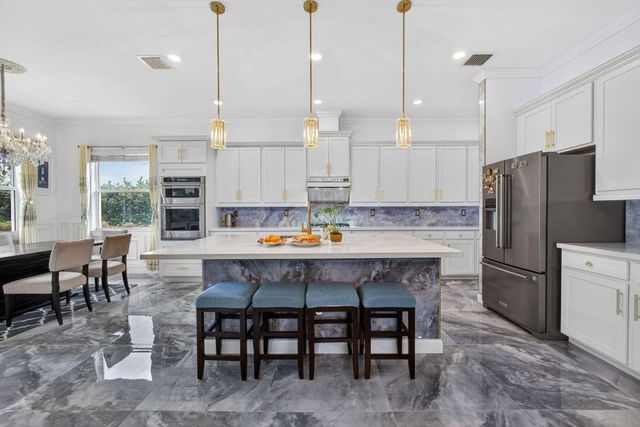 984 Sterling Pine Place, The Acreage, FL 33470