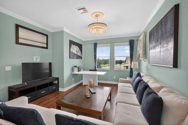 984 Sterling Pine Place, The Acreage, FL 33470