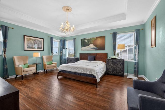 984 Sterling Pine Place, The Acreage, FL 33470