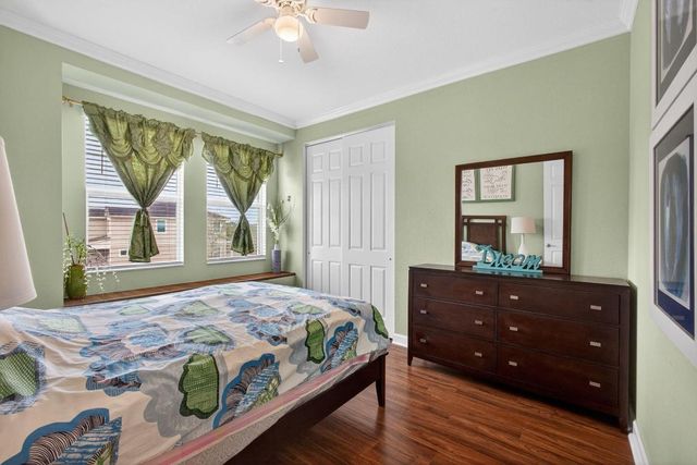 984 Sterling Pine Place, The Acreage, FL 33470