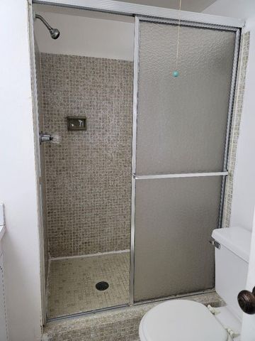 2951 Sunrise Lakes Drive E, Sunrise, FL 33322