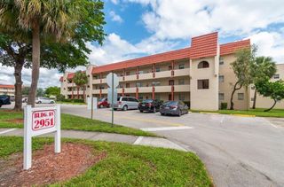 2951 Sunrise Lakes Drive E, Sunrise, FL 33322