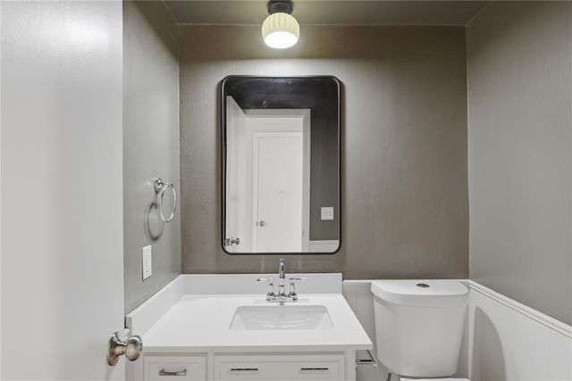 3000 Kerry Lane, Oklahoma City, OK 73120