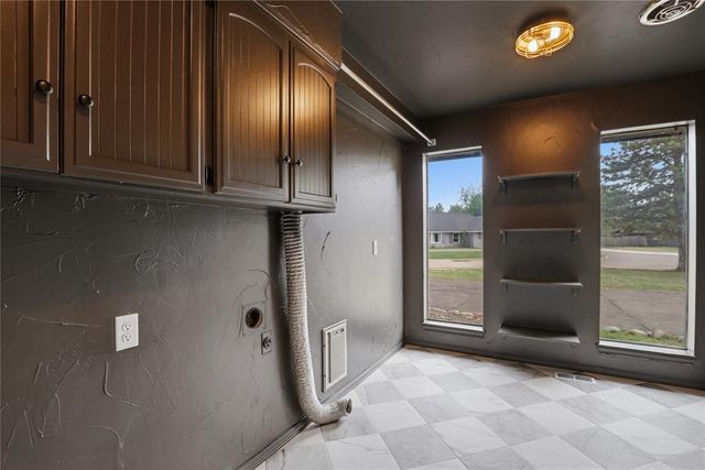 3000 Kerry Lane, Oklahoma City, OK 73120