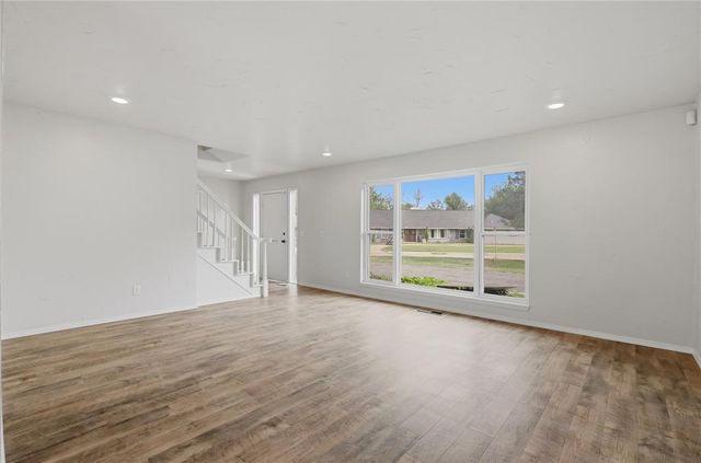 3000 Kerry Lane, Oklahoma City, OK 73120