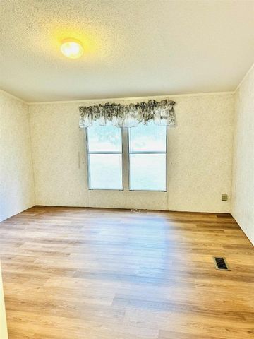 4300 S Rabbit Run, Edmond, OK 73034